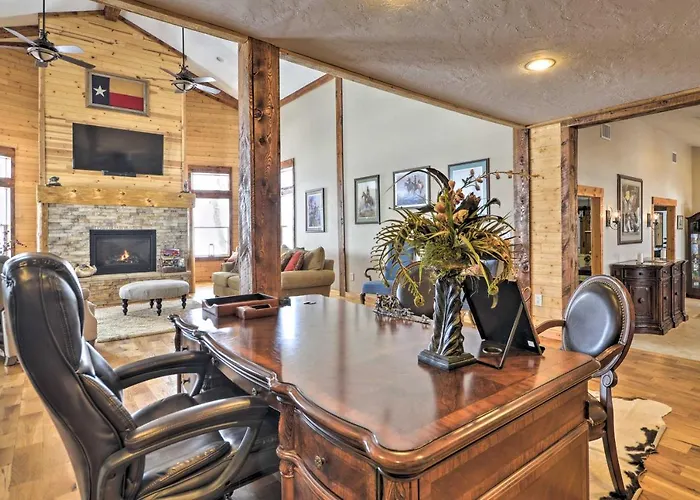 Private Ranch Retreat W/ Mountain Views! Clark