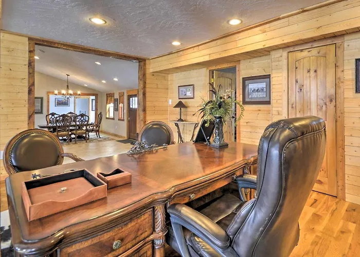 Private Ranch Retreat W/ Mountain Views! Clark