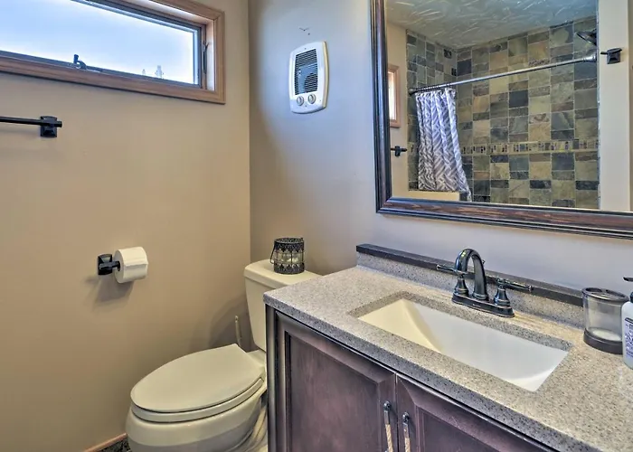 Private Ranch Retreat W/ Mountain Views! * Clark