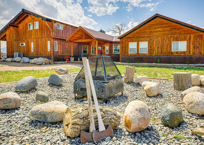 Private Ranch Retreat W/ Mountain Views! * Clark