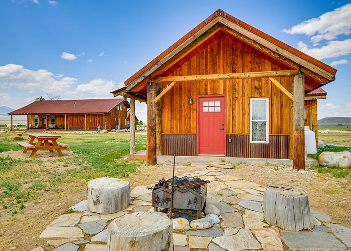 Сasa de vacaciones Private Ranch Retreat W/ Mountain Views!