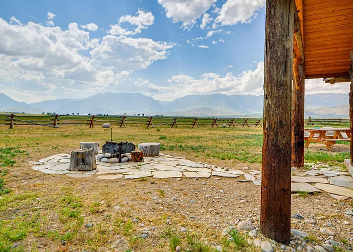 Сasa de vacaciones Private Ranch Retreat W/ Mountain Views! *